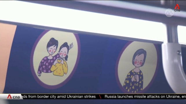 New initiative brings art closer to commuters | Video